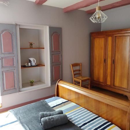 Le Logis De Lou Bed and Breakfast Blars Eksteriør billede