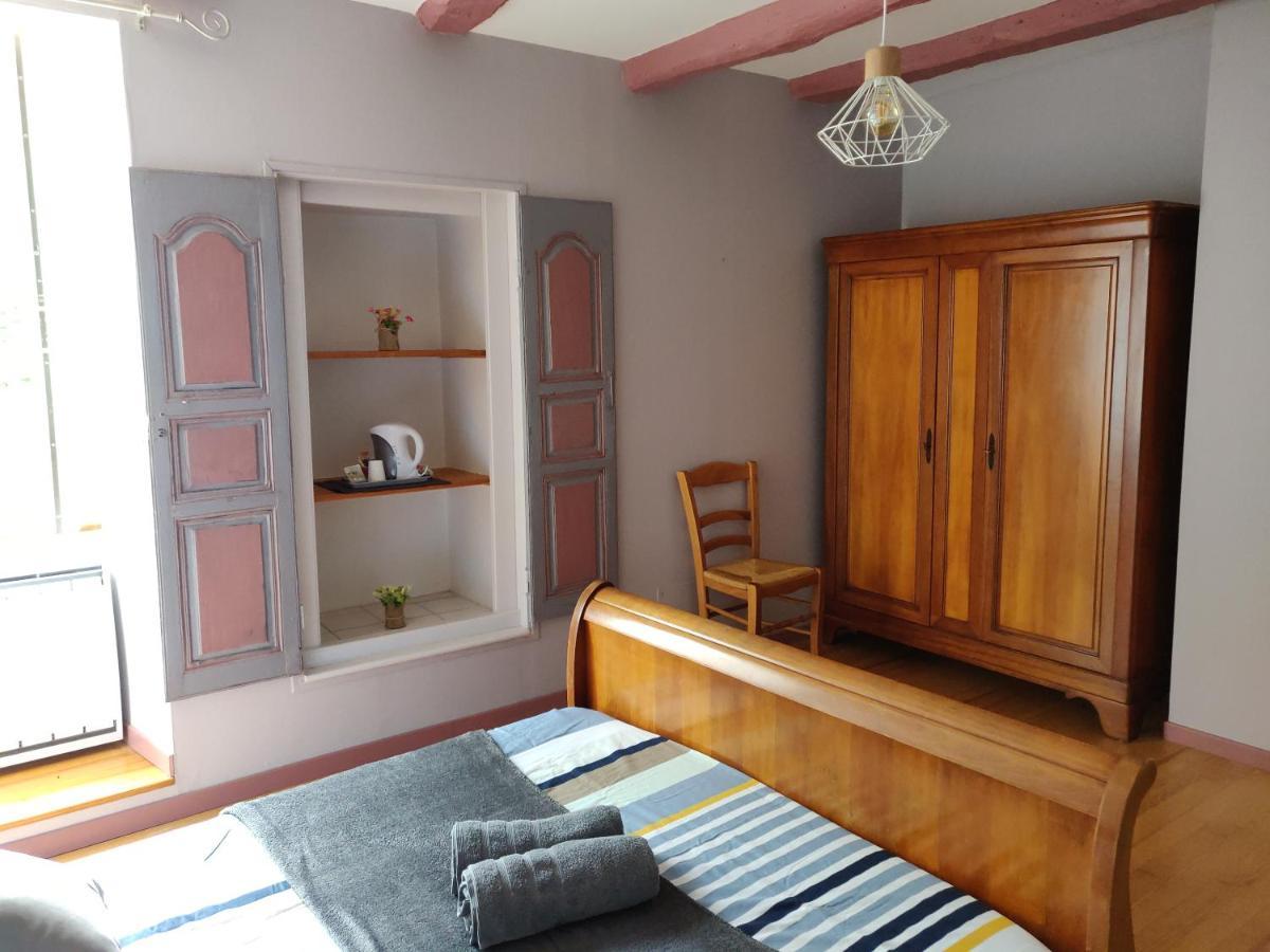Le Logis De Lou Bed and Breakfast Blars Eksteriør billede
